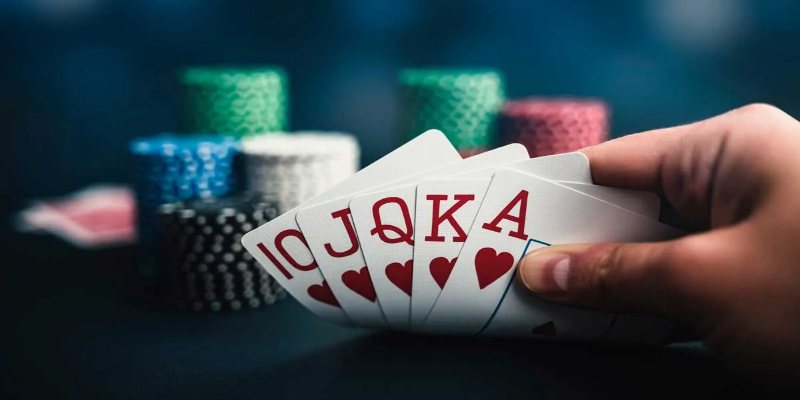 Tổ hợp bài Poker có những nhóm bài nào cần nắm